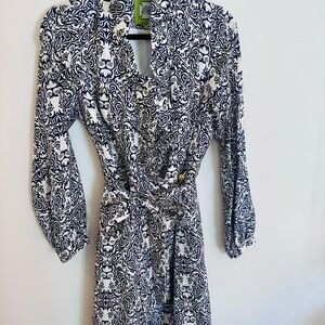 Elizabeth McKay Black and White Long Sleeve Dress